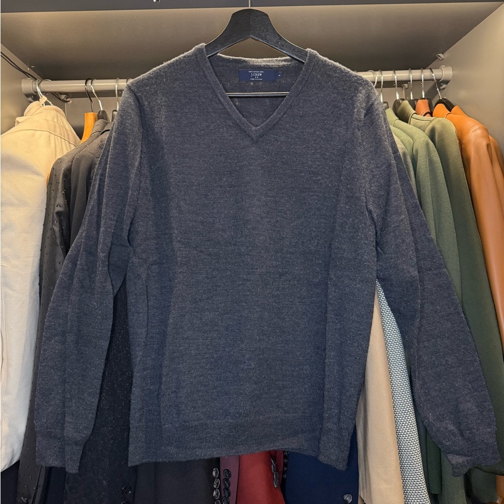 Men’s J.Crew 100% Merino Wool V-Neck Sweater